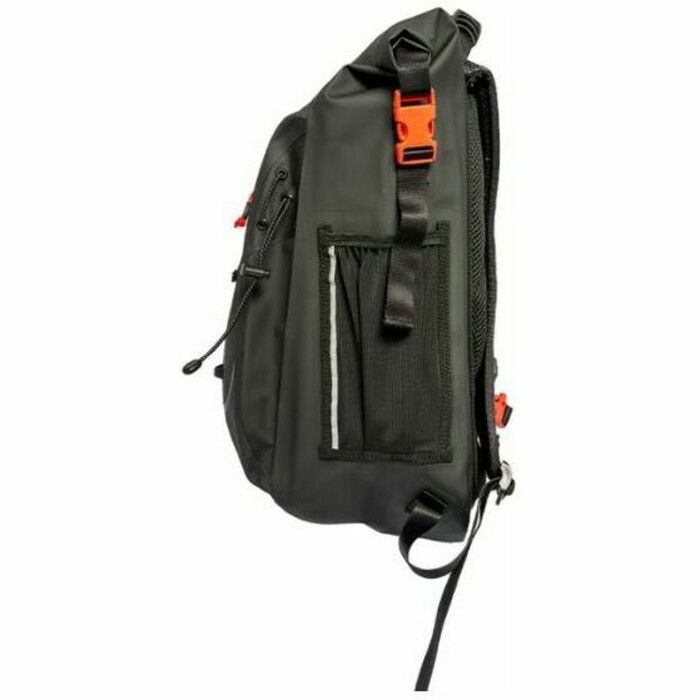 2024 Red Paddle Co Adventure Wasserdichter Rucksack 30L 002-006-000-005  Obsidian Black